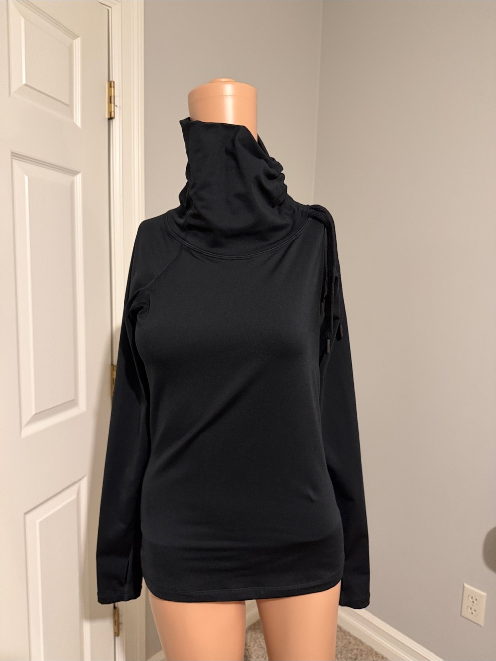 NIKE PULLOVER